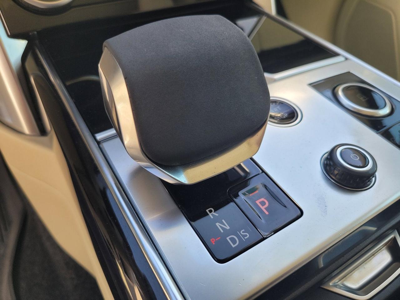 2023 Land Rover RANGE ROVER SE Roseville CA