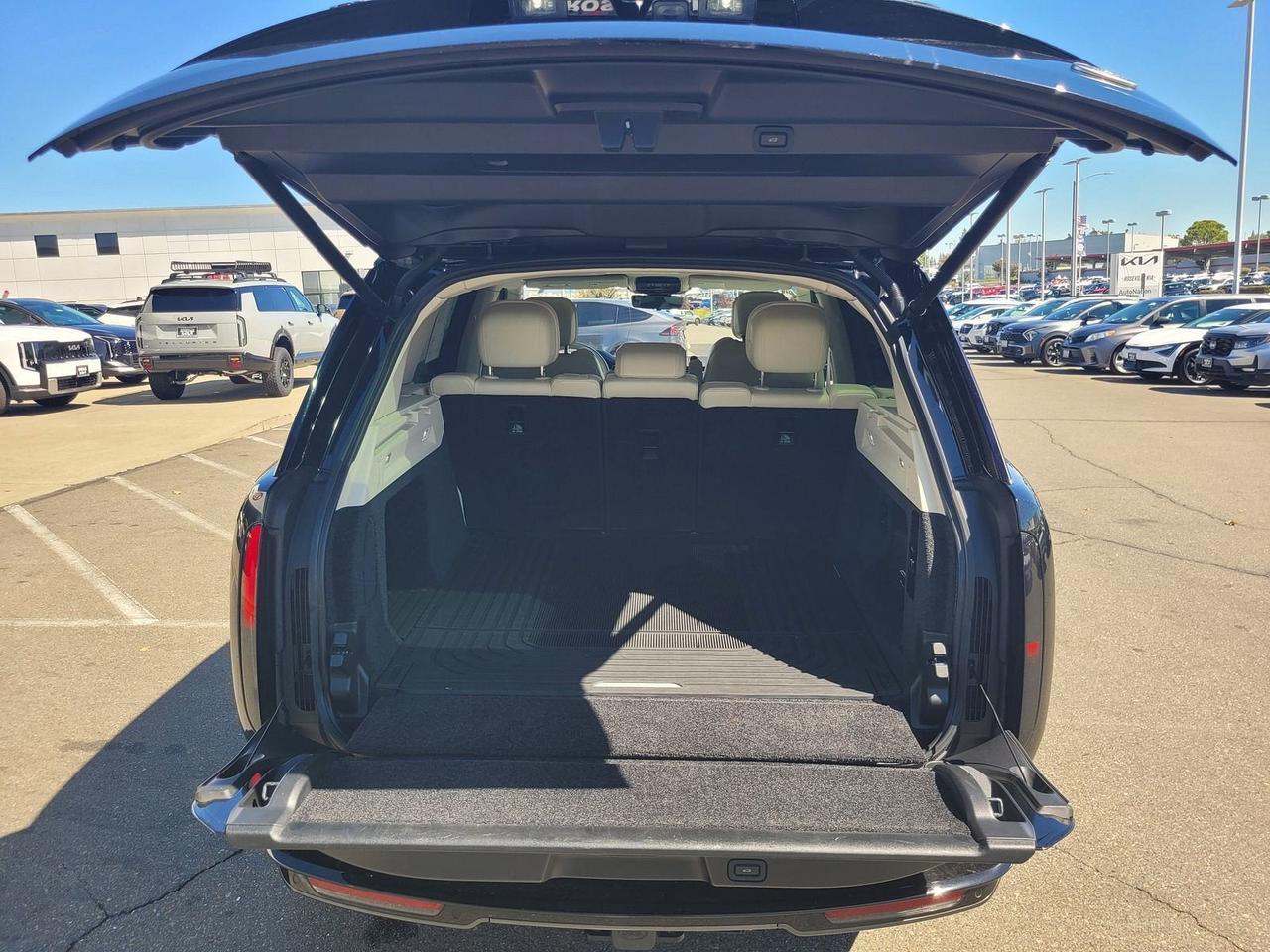 2023 Land Rover RANGE ROVER SE Roseville CA