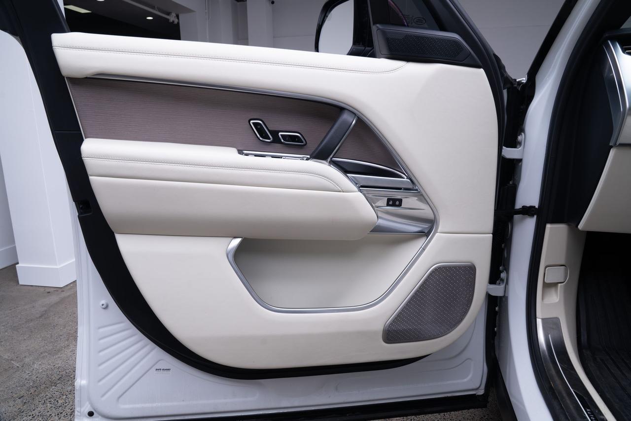 2023 Land Rover Range Rover Autobiography Diamond Turned Adaptive Suspension Portland OR