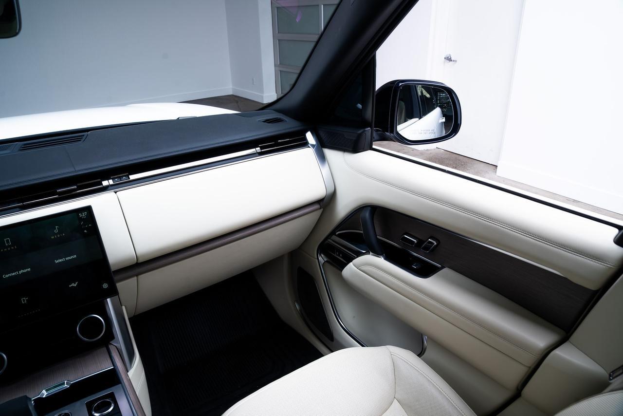 2023 Land Rover Range Rover Autobiography Diamond Turned Adaptive Suspension Portland OR