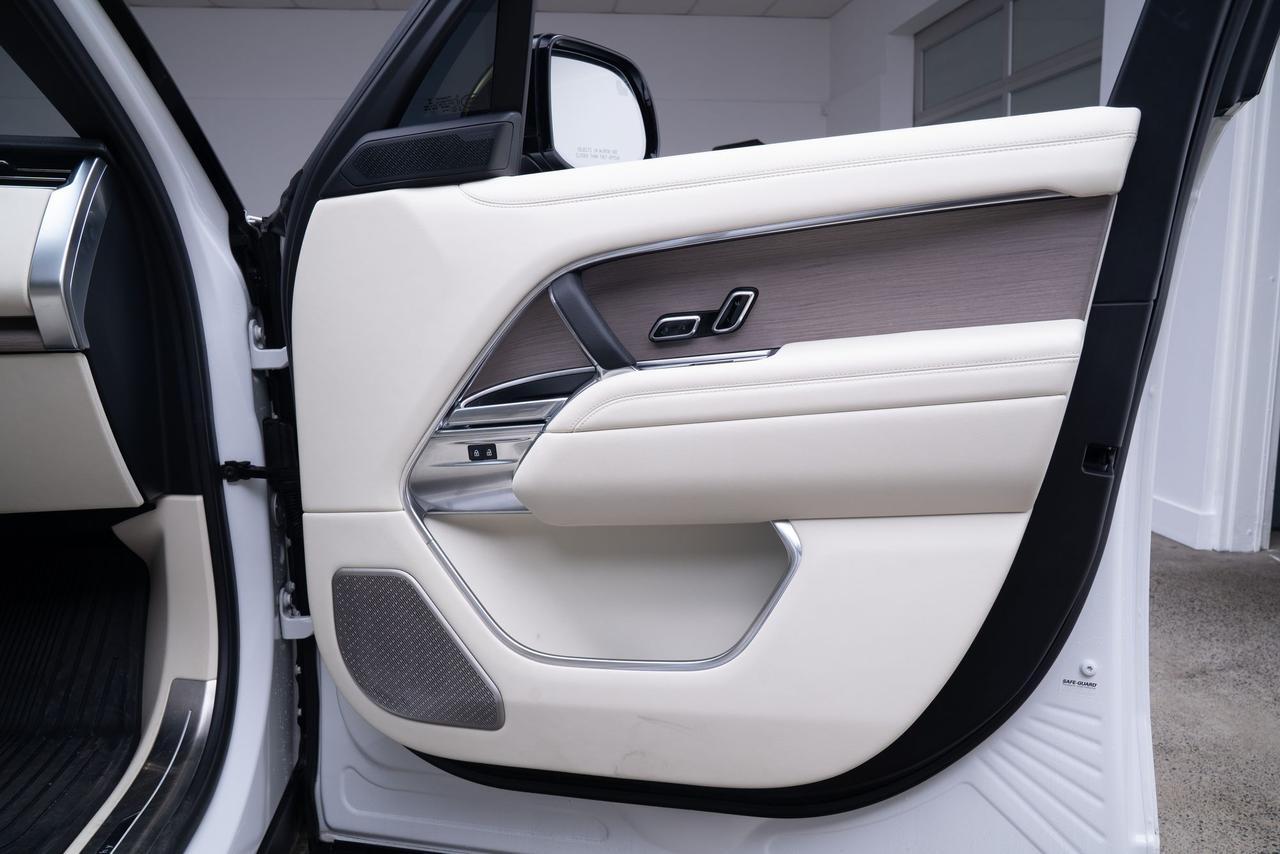 2023 Land Rover Range Rover Autobiography Diamond Turned Adaptive Suspension Portland OR