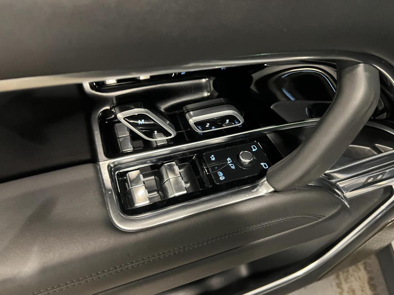 2023 Land Rover Range Rover Autobiography Parker CO