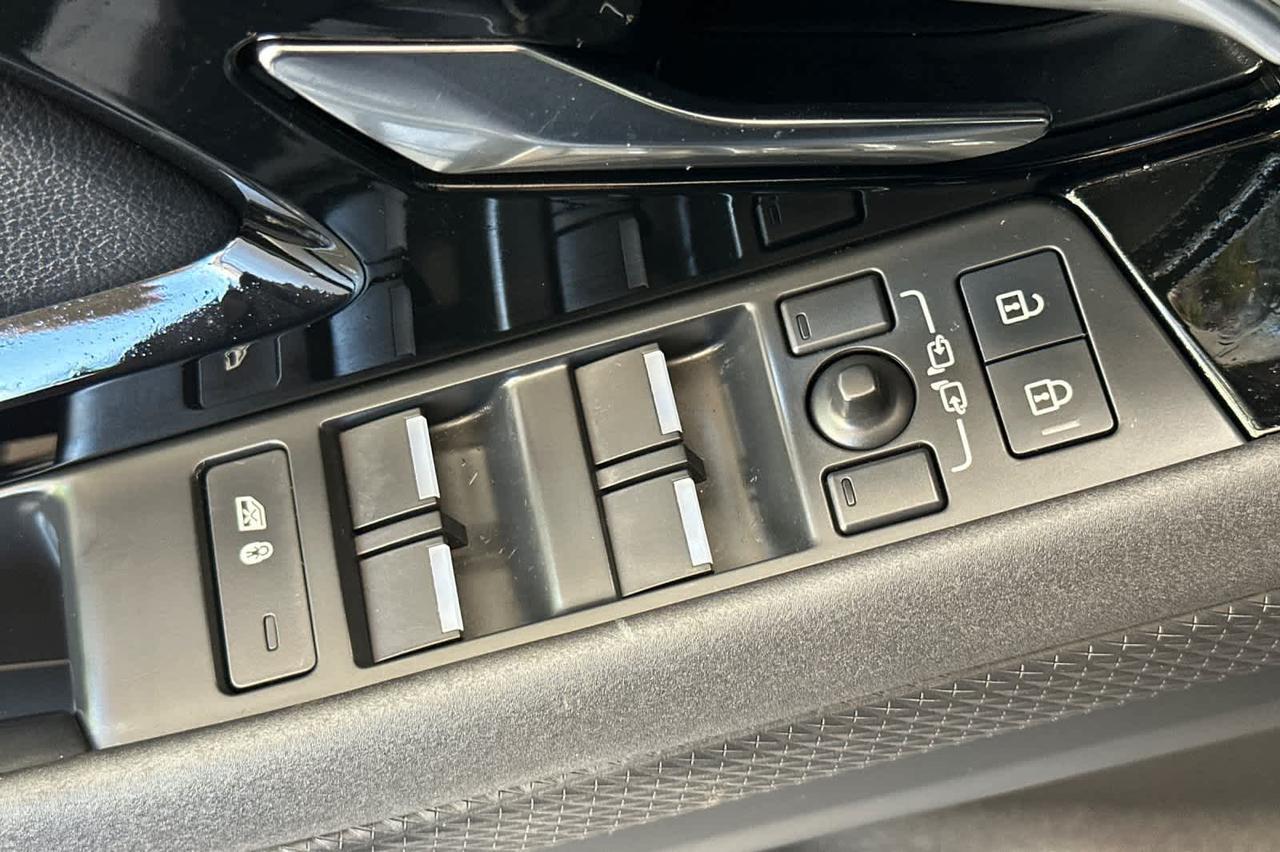 2023 Land Rover Range Rover Evoque R-Dynamic S Roseville CA