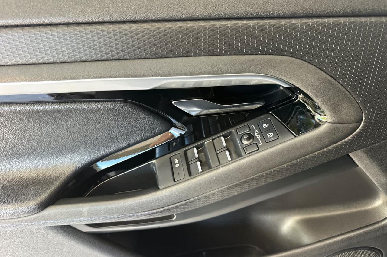 2023 Land Rover Range Rover Evoque R-Dynamic S Roseville CA