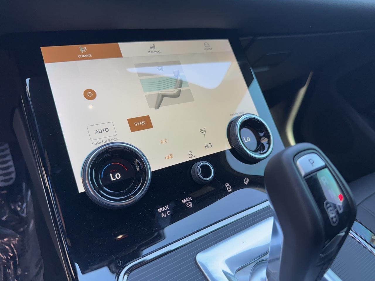 2023 Land Rover Range Rover Evoque R-Dynamic SE Bend OR