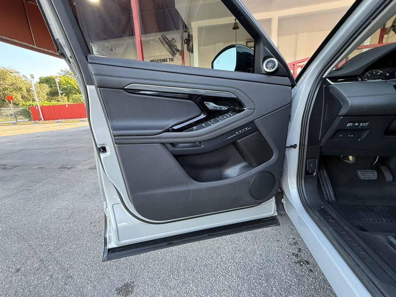 2023 Land Rover Range Rover Evoque SE Hollywood FL