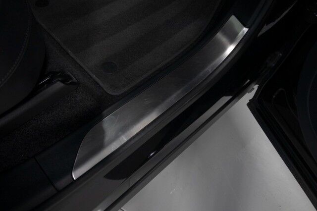 2023 Land Rover Range Rover P530 SE ($142,210 MSRP) *19,000 MILES* *BLACK ON BLACK* *1-OWNER* San Diego CA