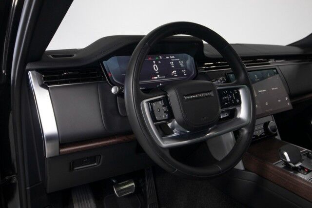 2023 Land Rover Range Rover P530 SE ($142,210 MSRP) *19,000 MILES* *BLACK ON BLACK* *1-OWNER* San Diego CA