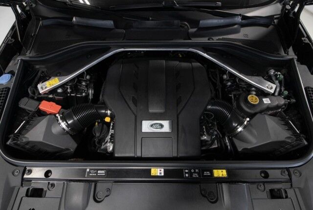 2023 Land Rover Range Rover P530 SE ($142,210 MSRP) *19,000 MILES* *BLACK ON BLACK* *1-OWNER* San Diego CA