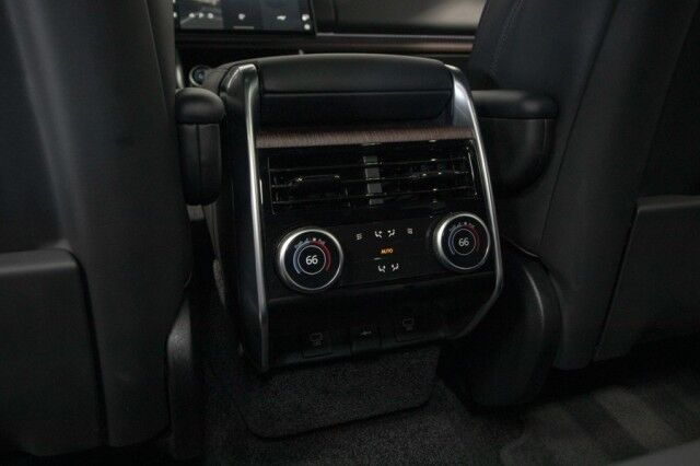 2023 Land Rover Range Rover P530 SE ($142,210 MSRP) *19,000 MILES* *BLACK ON BLACK* San Diego CA