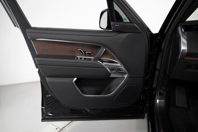 2023 Land Rover Range Rover P530 SE ($142,210 MSRP) *19,000 MILES* *BLACK ON BLACK* San Diego CA