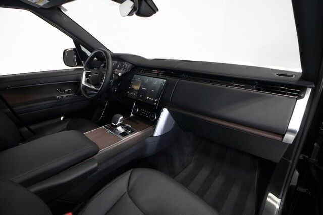 2023 Land Rover Range Rover P530 SE ($142,210 MSRP) *19,000 MILES* *BLACK ON BLACK* San Diego CA