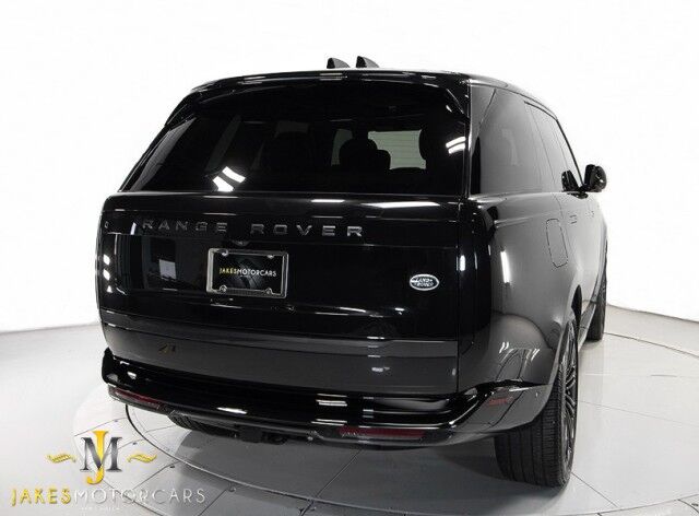 2023 Land Rover Range Rover P530 SE ($142,210 MSRP) *19,000 MILES* *BLACK ON BLACK* San Diego CA