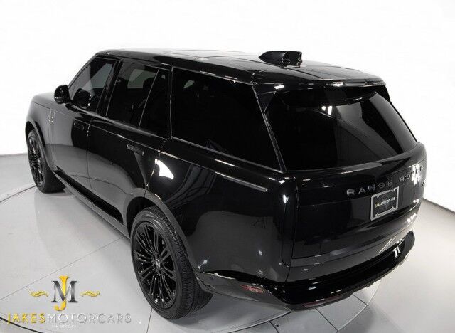 2023 Land Rover Range Rover P530 SE ($142,210 MSRP) *19,000 MILES* *BLACK ON BLACK* San Diego CA