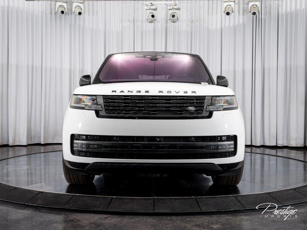 2023 Land Rover Range Rover P530 SE LWB 7 Seat