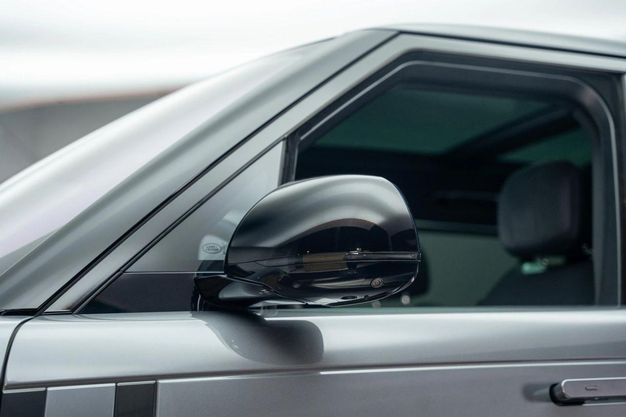 2023 Land Rover Range Rover P530 SE LWB 7 Sport Utility 4D St. Louis MO