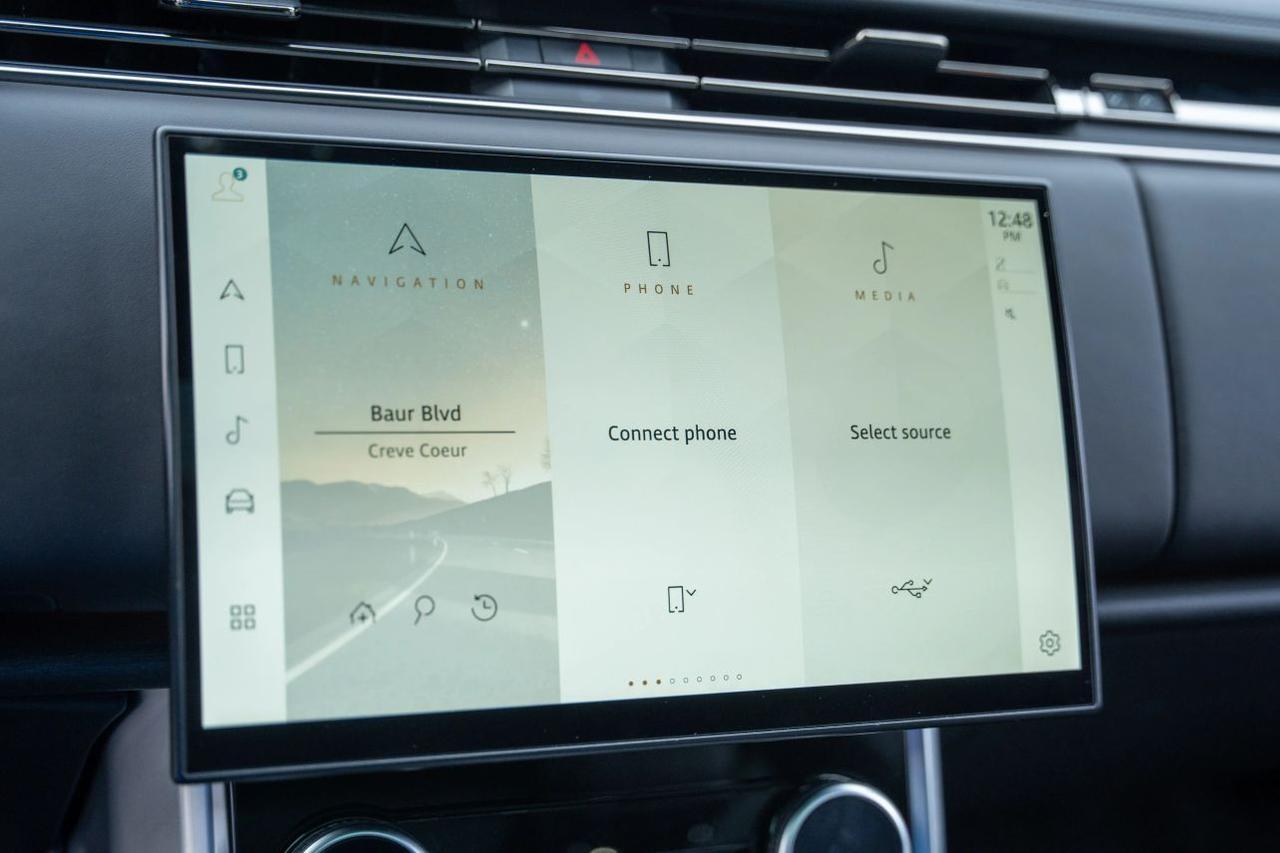 2023 Land Rover Range Rover P530 SE LWB 7 Sport Utility 4D St. Louis MO