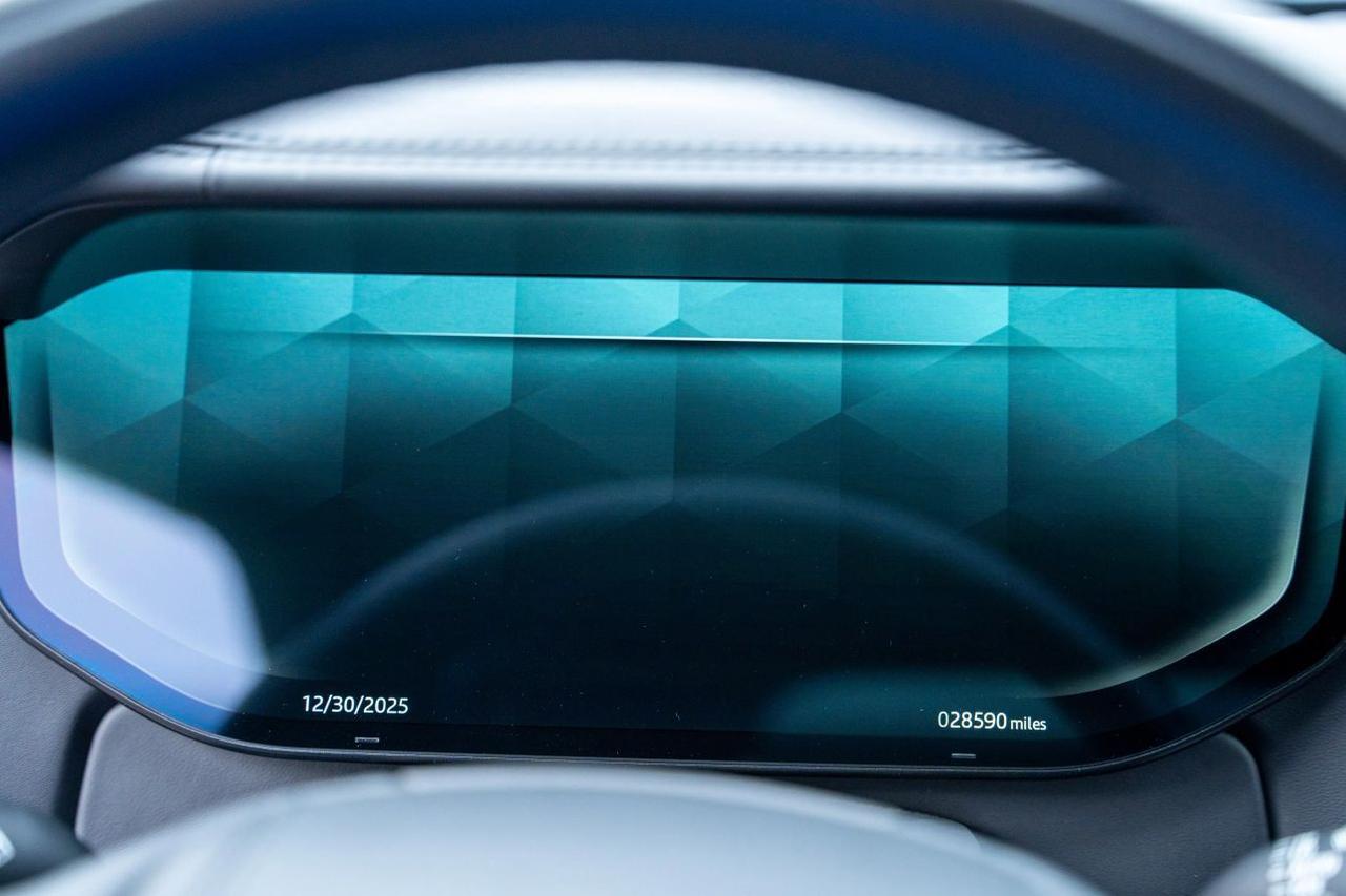 2023 Land Rover Range Rover P530 SE LWB 7 Sport Utility 4D St. Louis MO