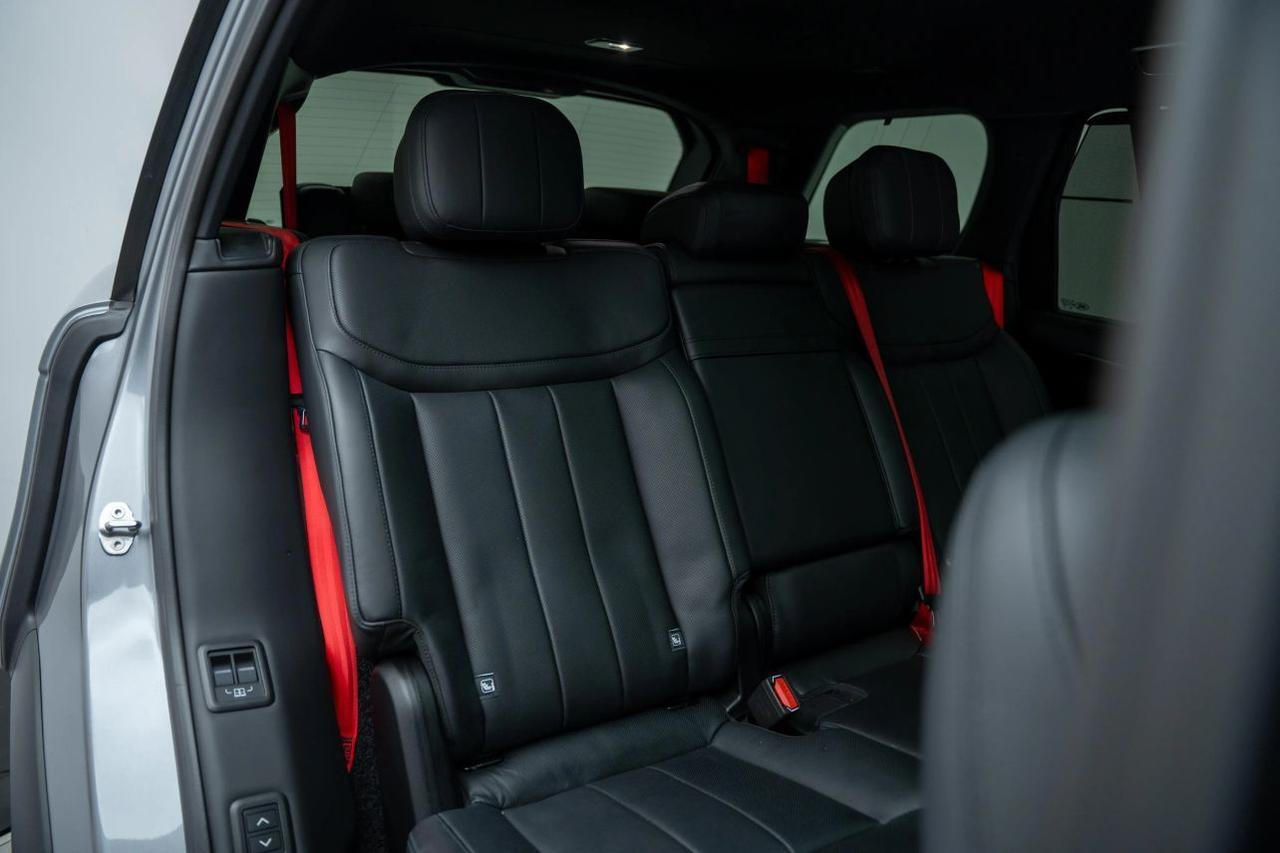 2023 Land Rover Range Rover P530 SE LWB 7 Sport Utility 4D St. Louis MO