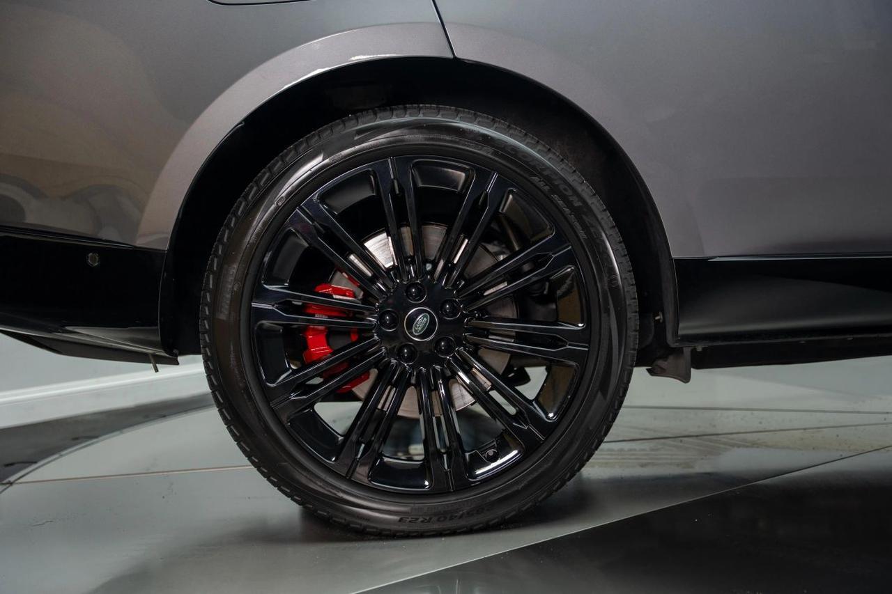 2023 Land Rover Range Rover P530 SE LWB 7 Sport Utility 4D St. Louis MO