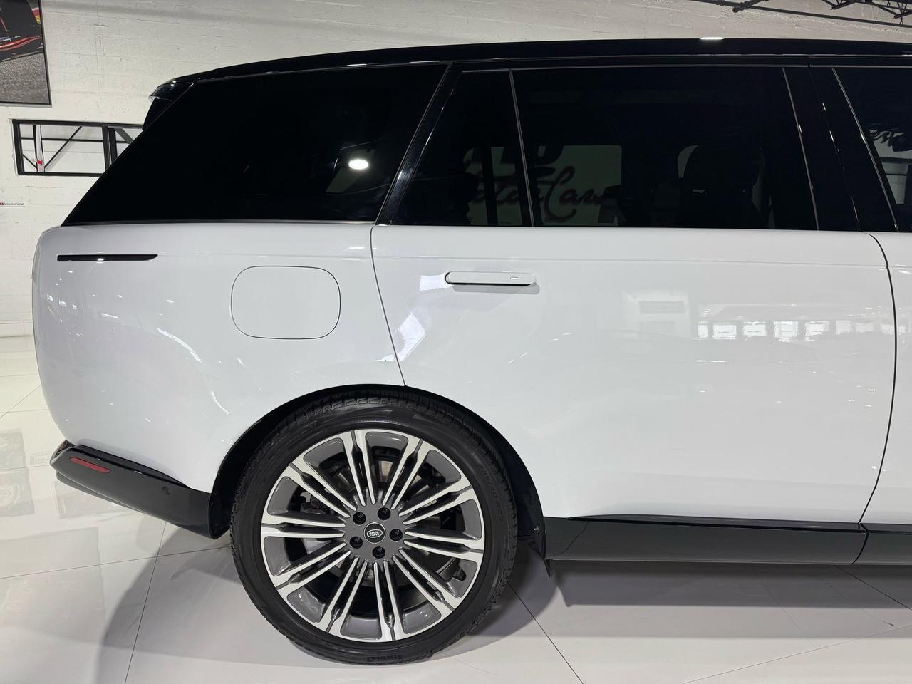 2023 Land Rover Range Rover P530 SE extended leather, Meridian 3D Surround audio system, rear infotainment system & MUCH MORE!! Fort Lauderdale FL