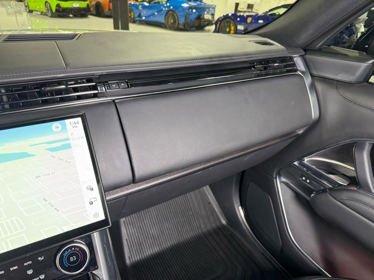 2023 Land Rover Range Rover P530 SE extended leather, Meridian 3D Surround audio system, rear infotainment system & MUCH MORE!! Fort Lauderdale FL