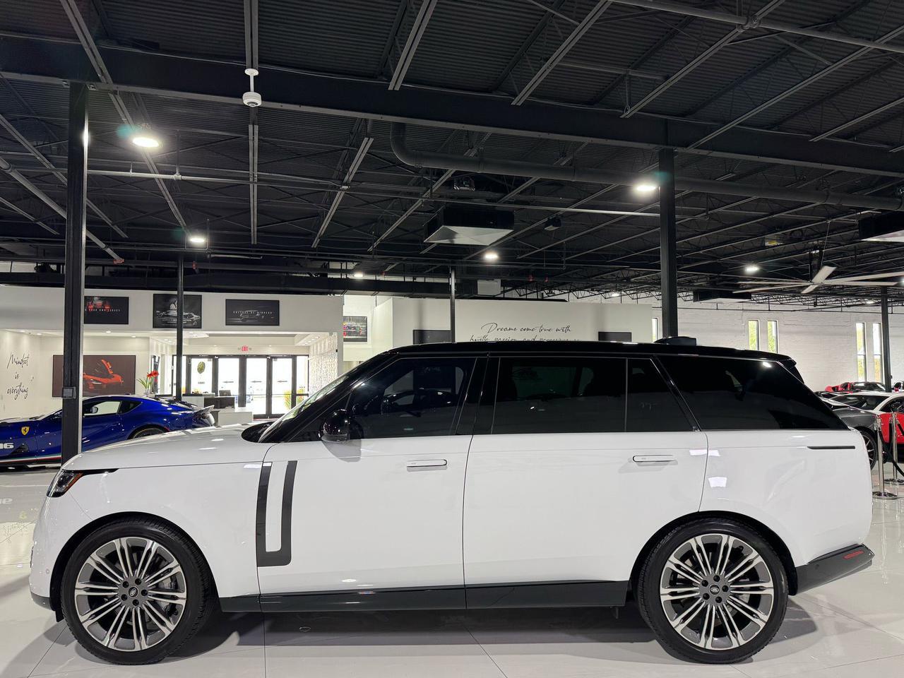 2023 Land Rover Range Rover P530 SE extended leather, Meridian 3D Surround audio system, rear infotainment system & MUCH MORE!! Fort Lauderdale FL