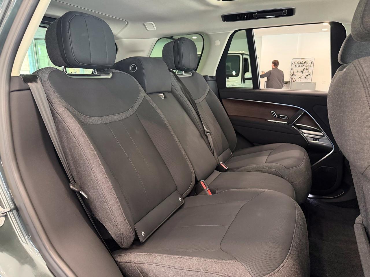 2023 Land Rover Range Rover Plug-In Hybrid SE Gladstone OR