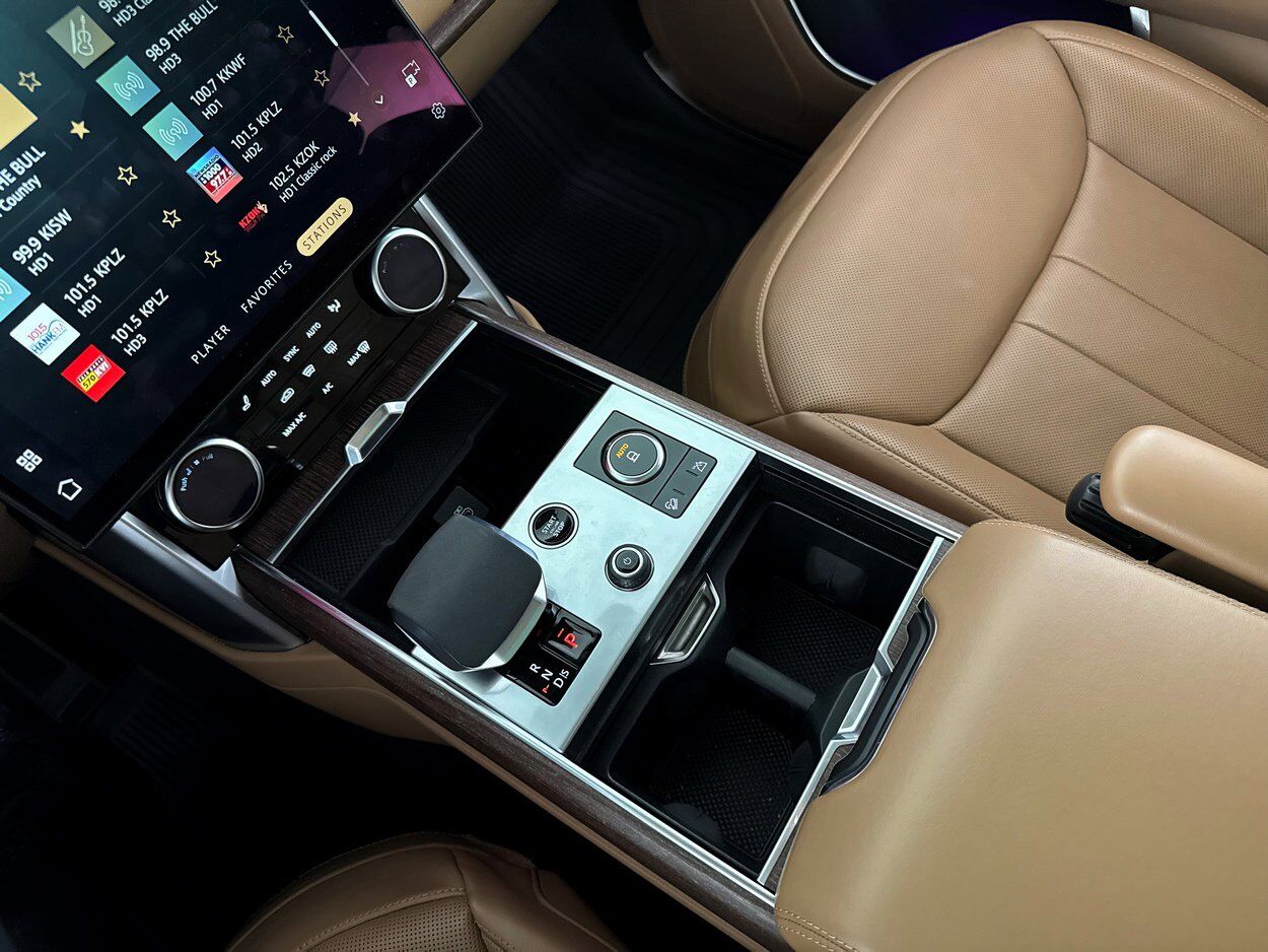 2023 Land Rover Range Rover SE Bellevue WA