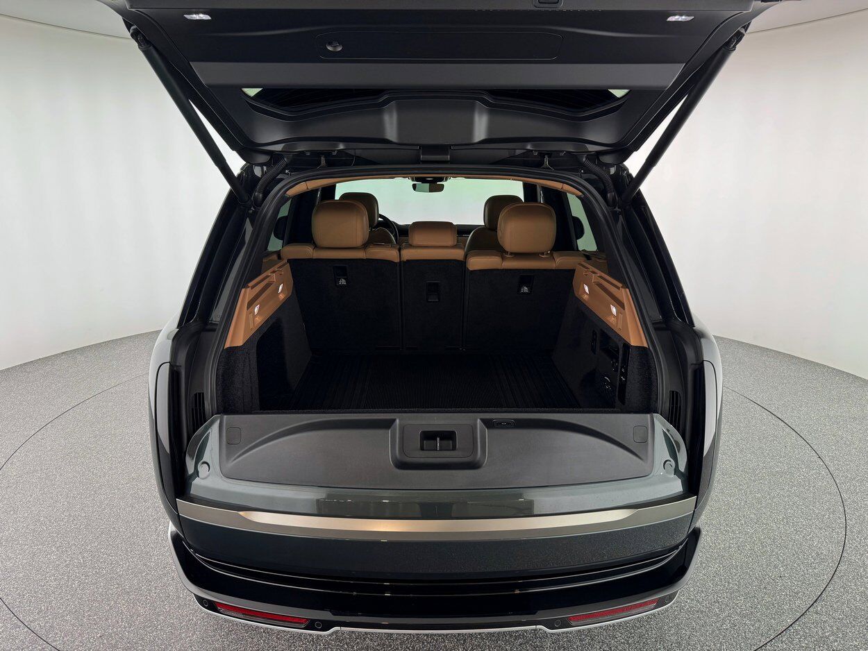 2023 Land Rover Range Rover SE Bellevue WA