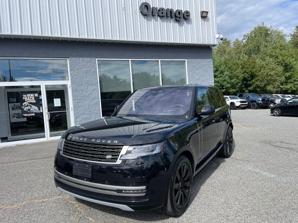 2023 Land Rover Range Rover SE Orange MA