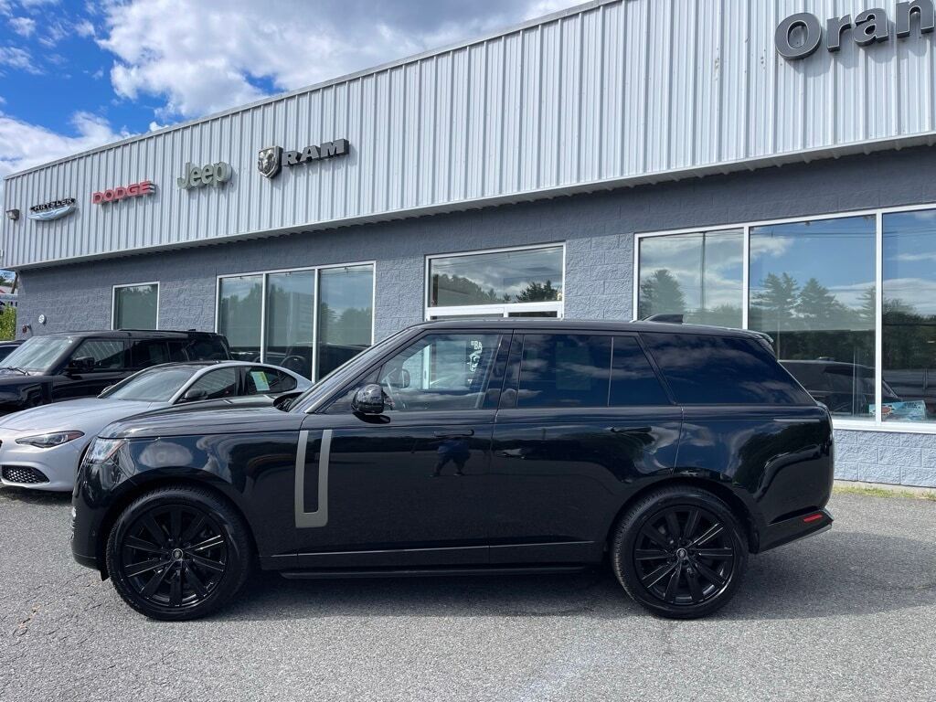 2023 Land Rover Range Rover SE Orange MA