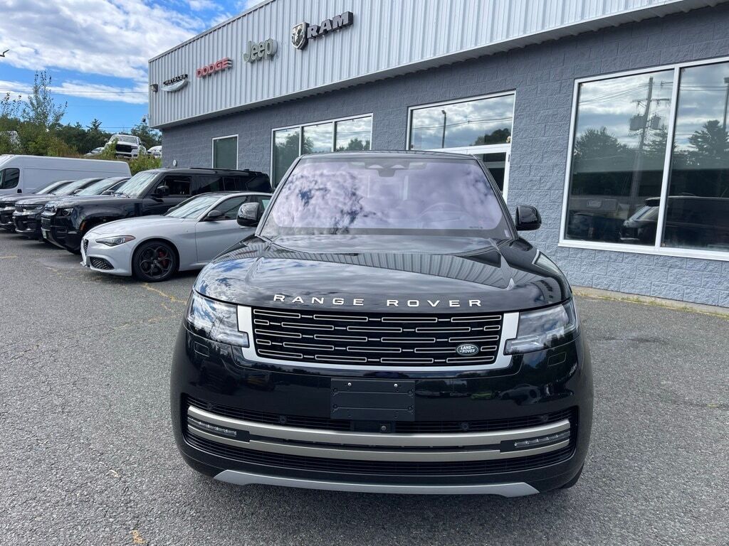 2023 Land Rover Range Rover SE Orange MA