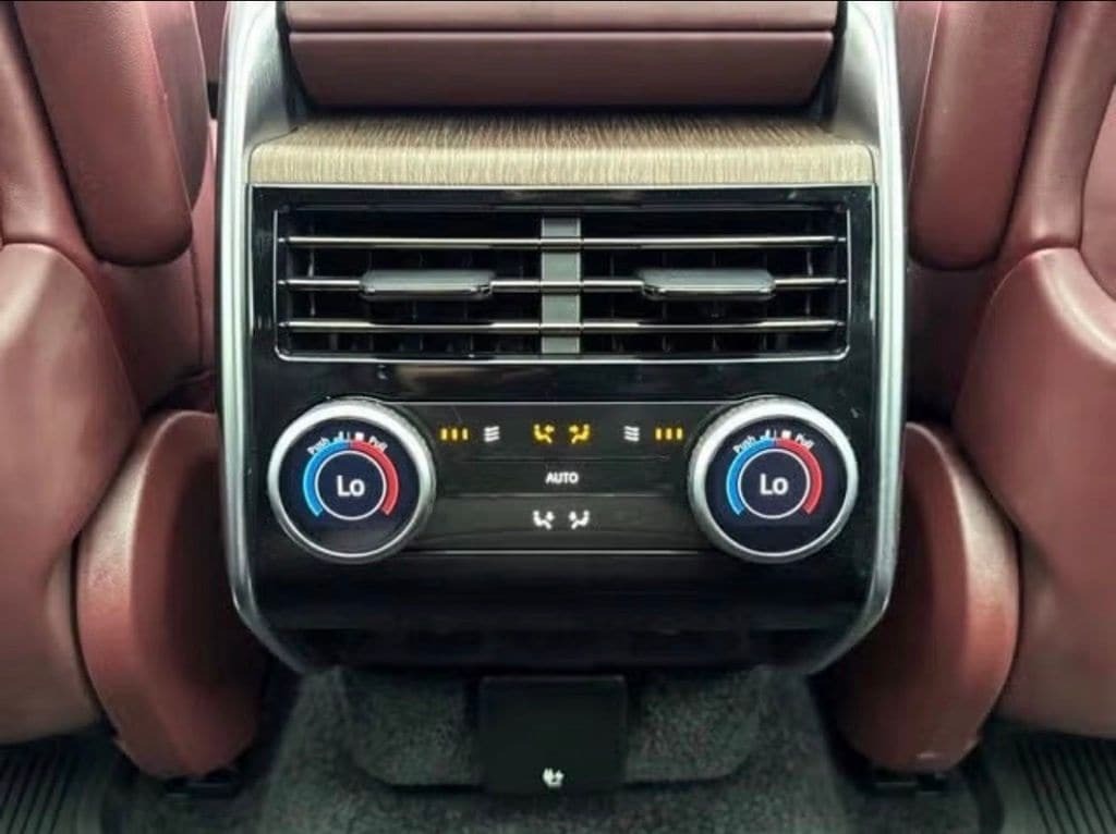 2023 Land Rover Range Rover SE Orange MA