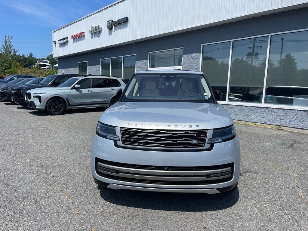 2023 Land Rover Range Rover SE Orange MA