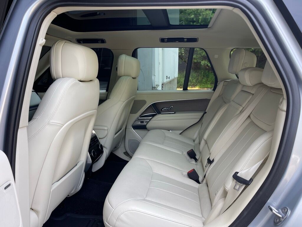 2023 Land Rover Range Rover SE Orange MA