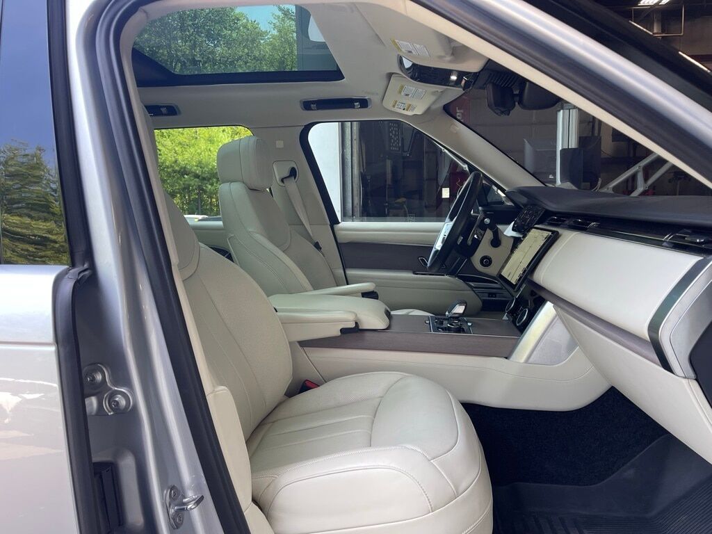 2023 Land Rover Range Rover SE Orange MA