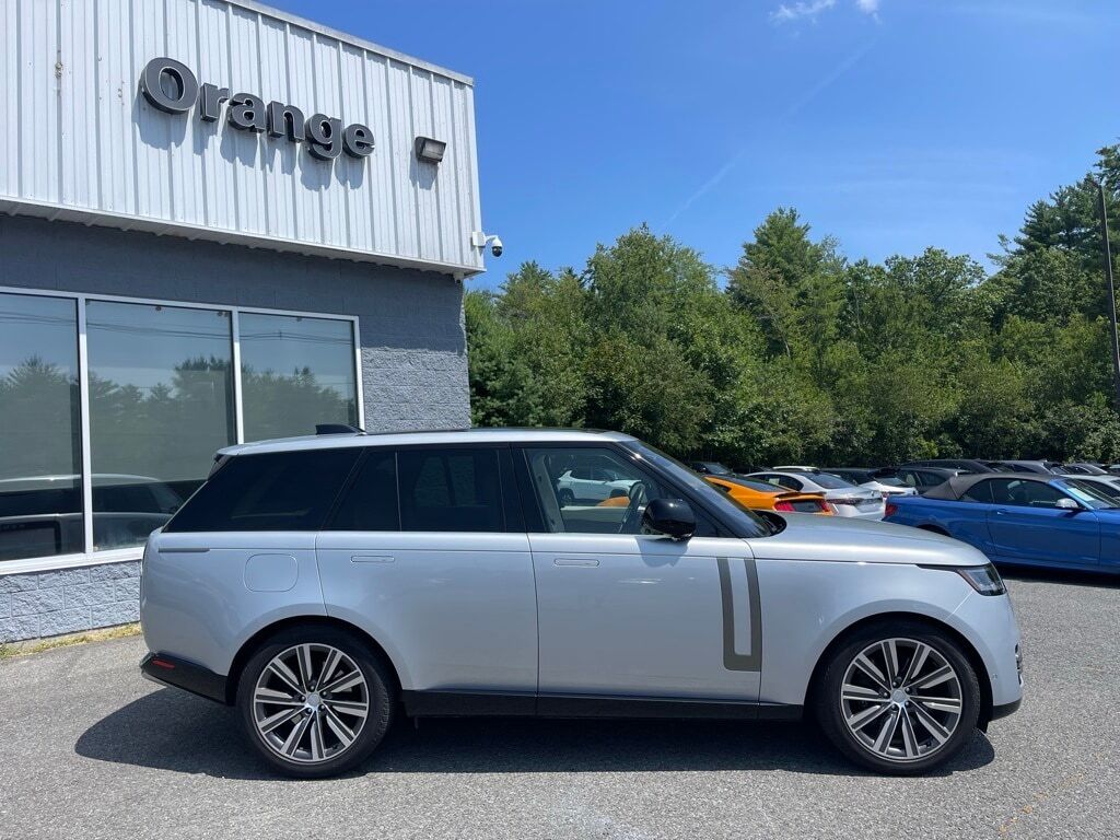 2023 Land Rover Range Rover SE Orange MA
