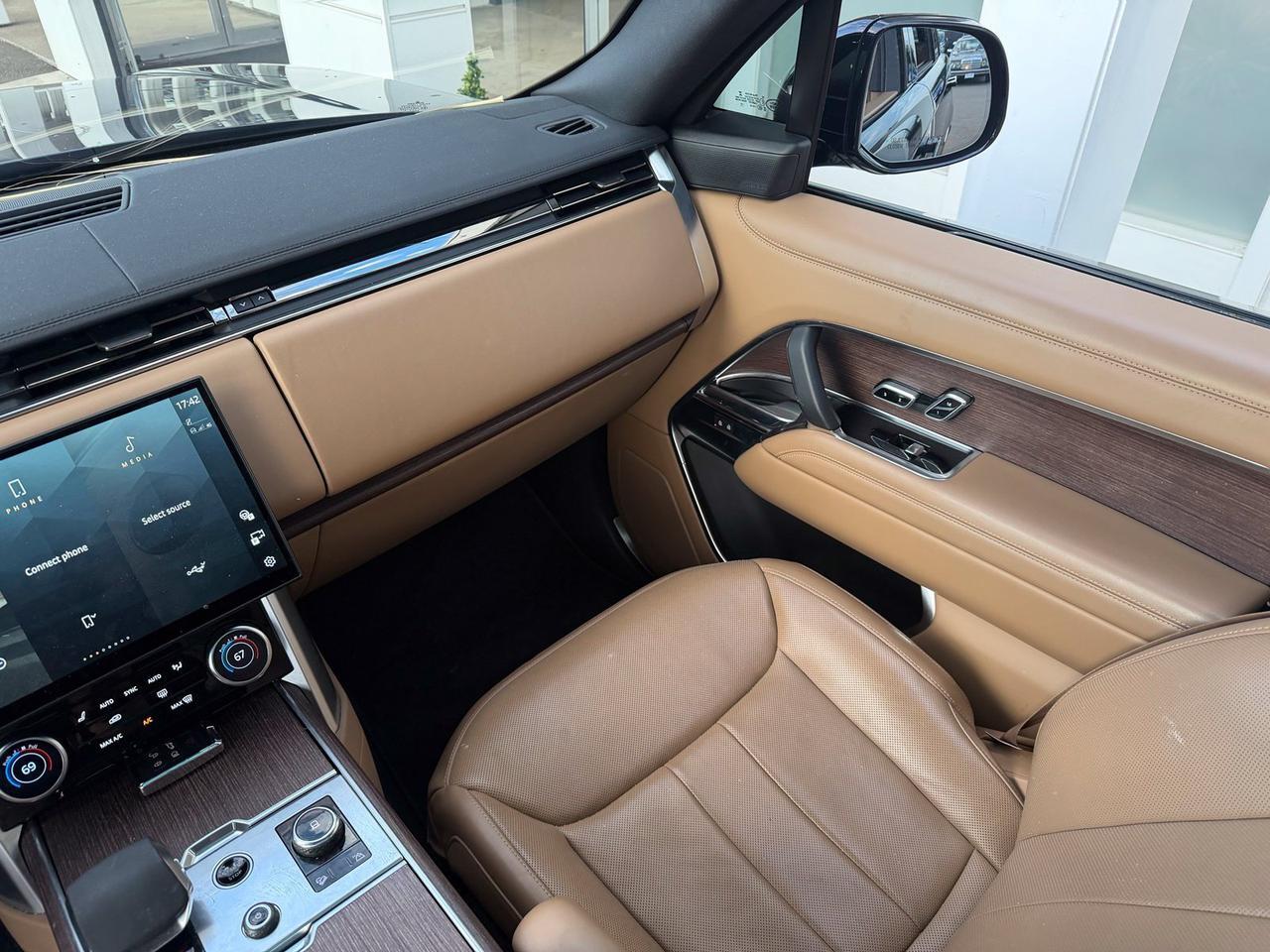 2023 Land Rover Range Rover SE Gladstone OR
