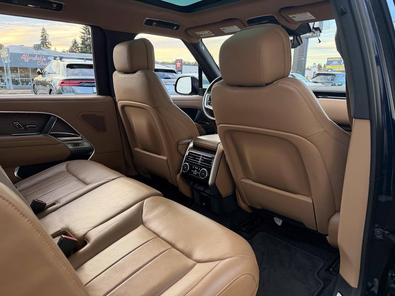 2023 Land Rover Range Rover SE Gladstone OR