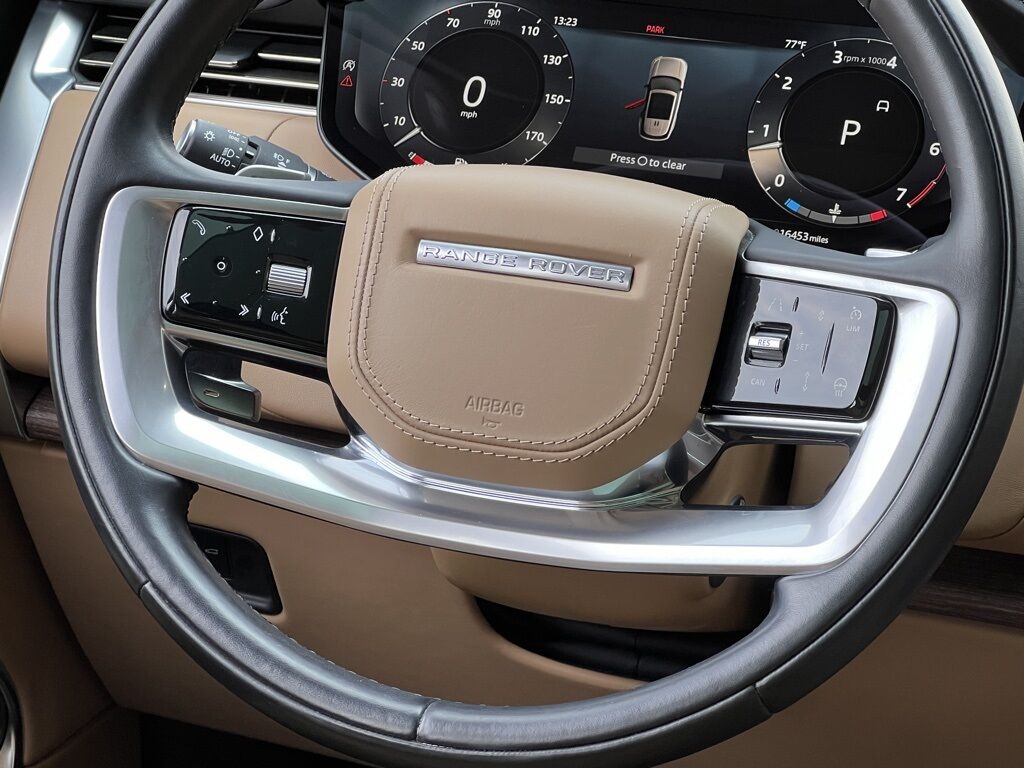 2023 Land Rover Range Rover SE photo 19