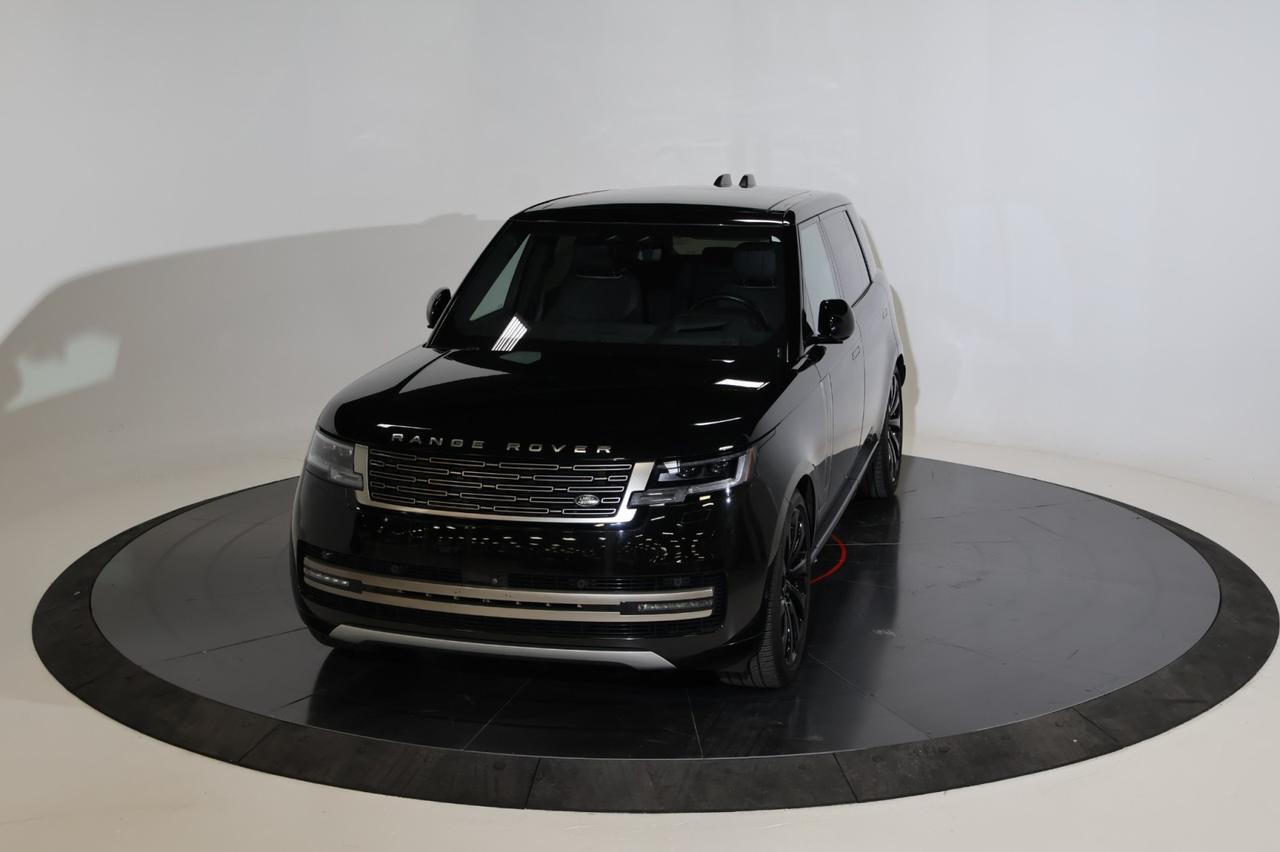 2023 Land Rover Range Rover SE LWB V8 w/THIRD ROW SEATING Franklin TN