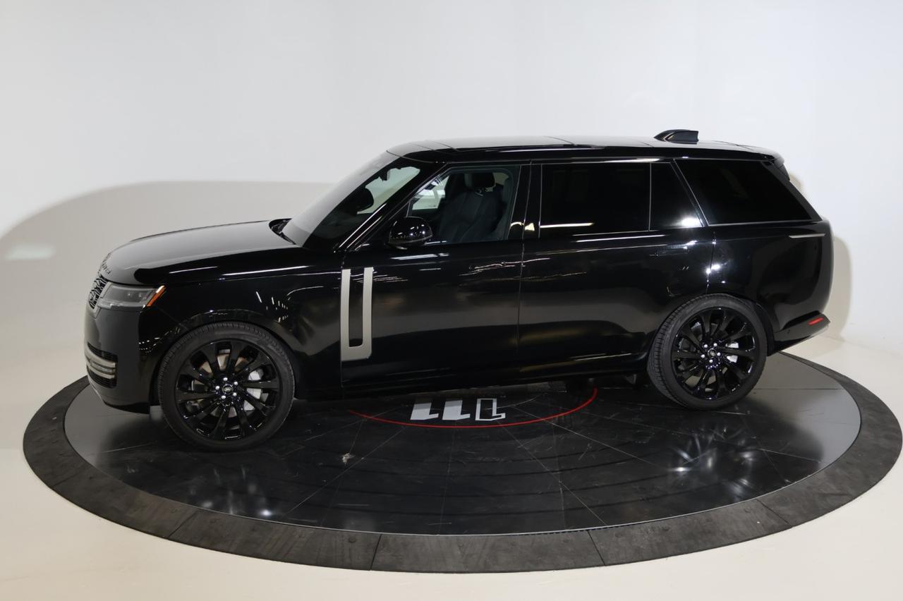 2023 Land Rover Range Rover SE LWB V8 w/THIRD ROW SEATING Franklin TN