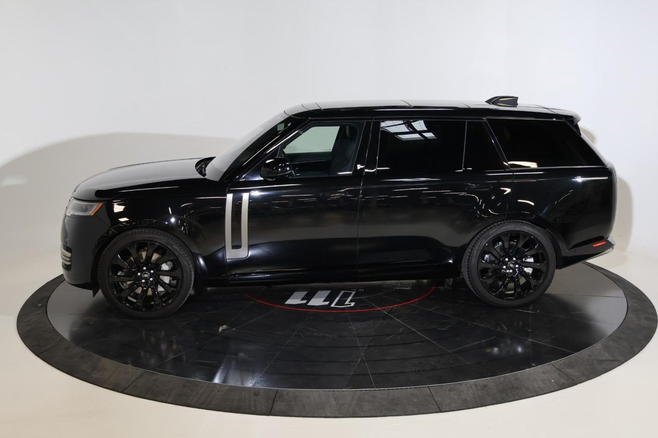 2023 Land Rover Range Rover SE LWB V8 w/THIRD ROW SEATING Franklin TN