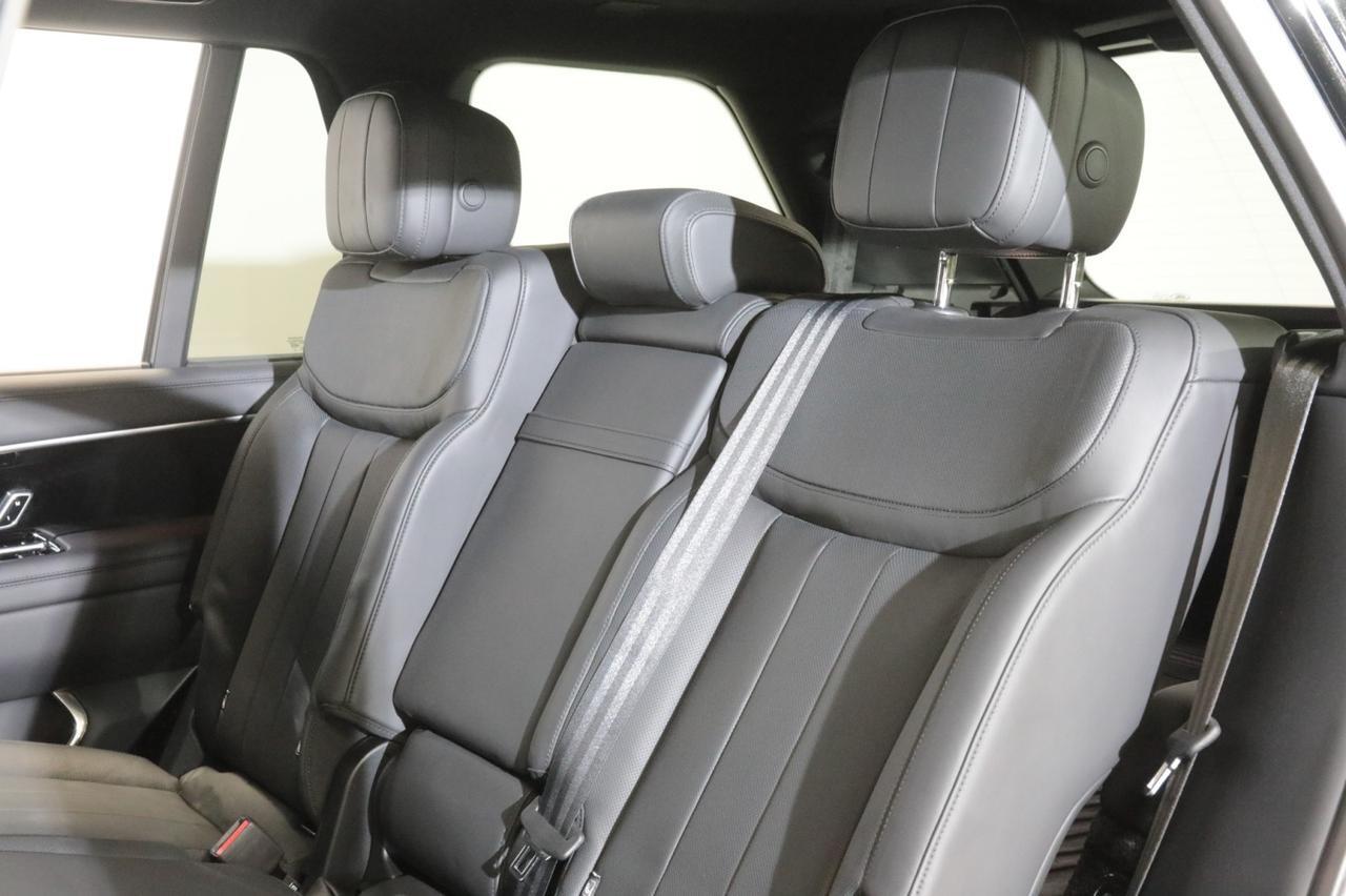 2023 Land Rover Range Rover SE LWB V8 w/THIRD ROW SEATING Franklin TN