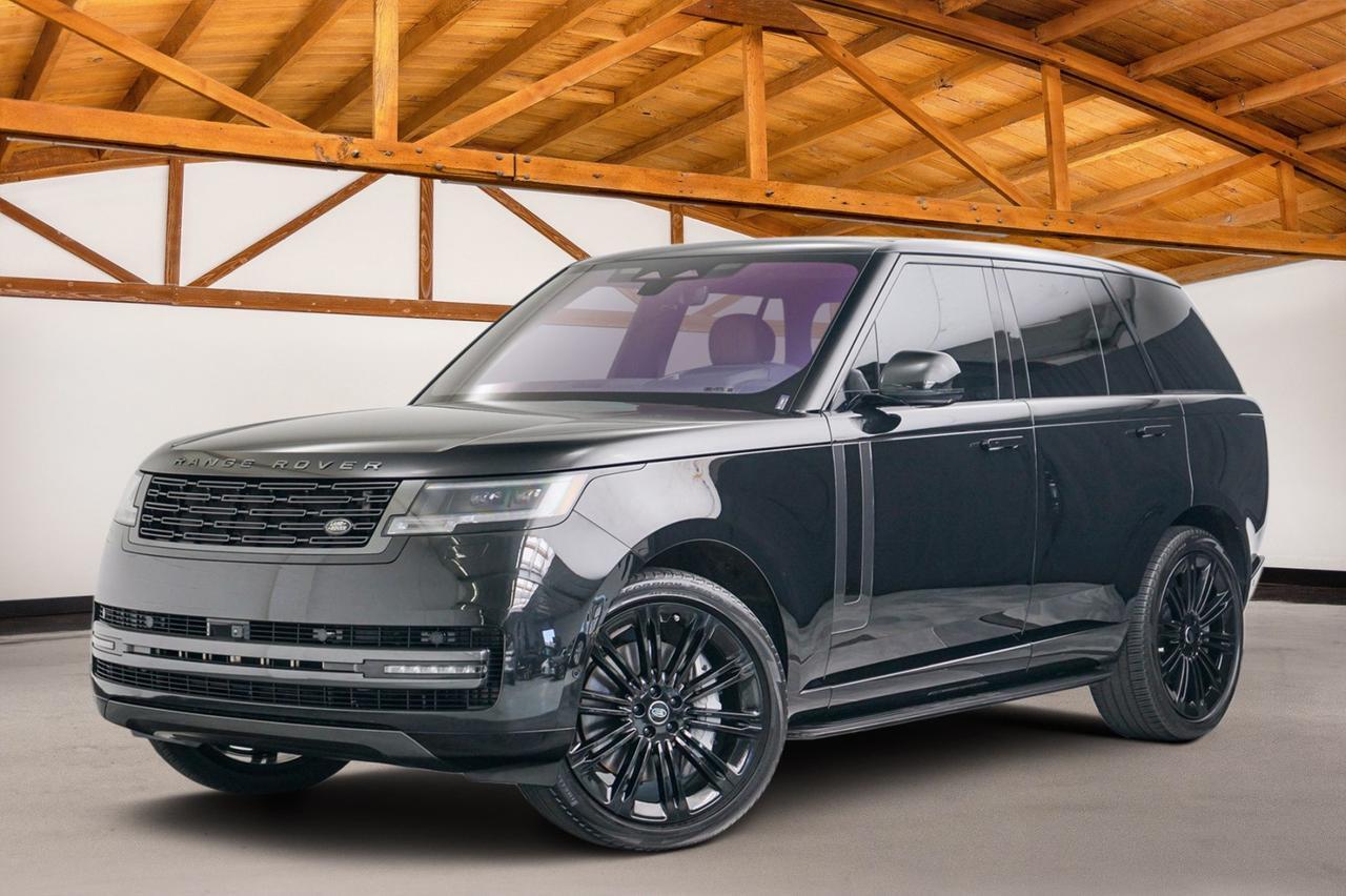 2023 Land Rover Range Rover SE