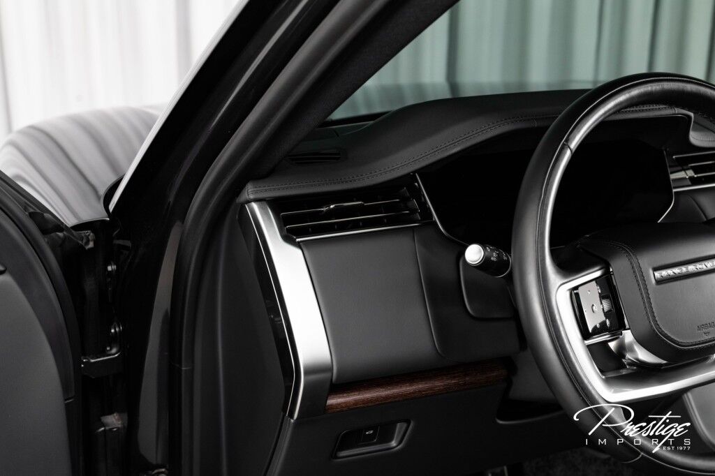 2023 Land Rover Range Rover SE North Miami Beach FL