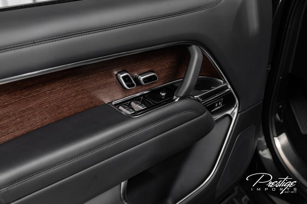 2023 Land Rover Range Rover SE North Miami Beach FL