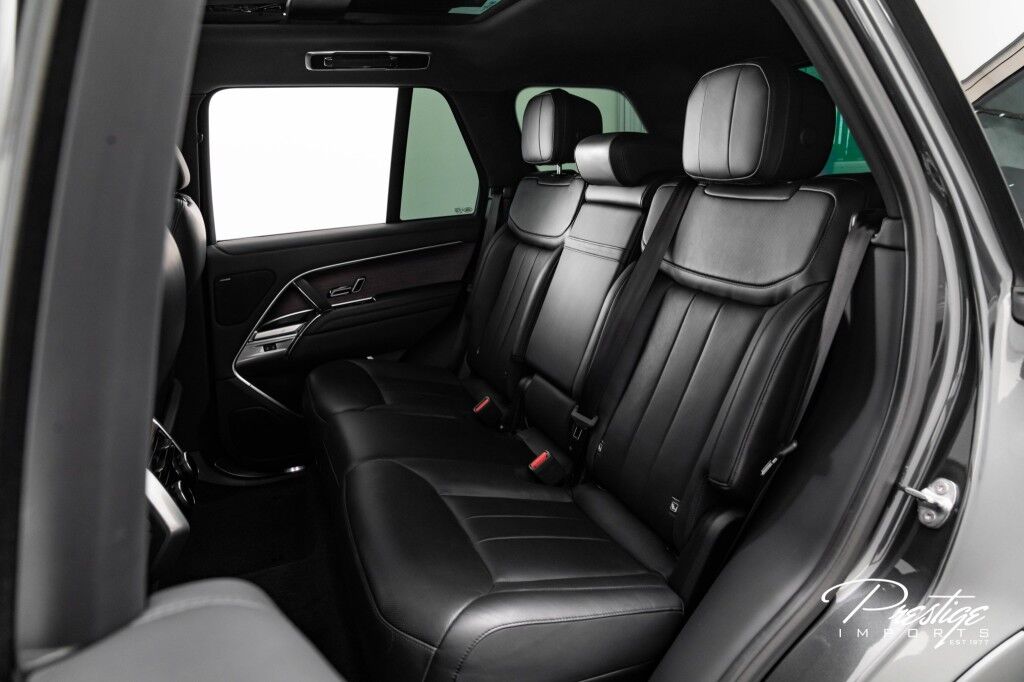 2023 Land Rover Range Rover SE North Miami Beach FL