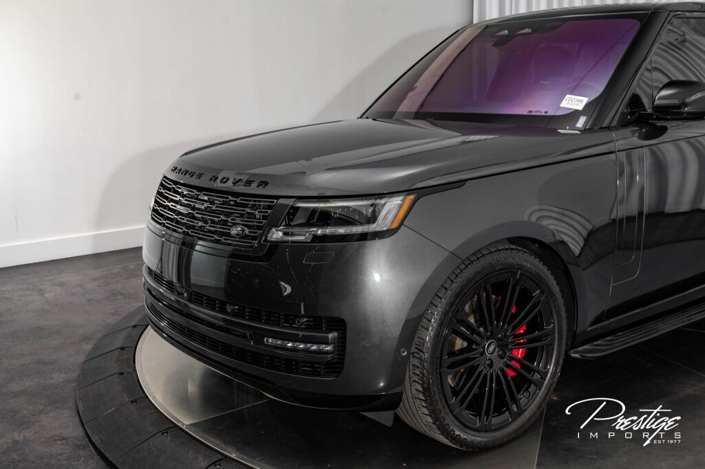 2023 Land Rover Range Rover SE North Miami Beach FL